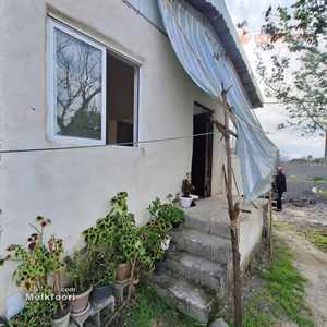 فروش خانه روستایی 170 متری ارزان در خشکبیجار